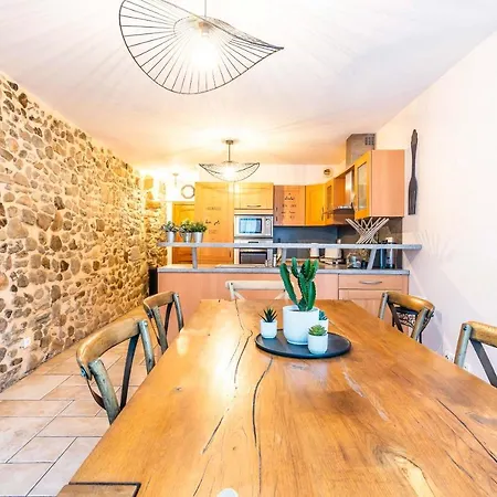 Maison Spacieuse - Proche Lac & Montagnes - Garage بيت للعطل دوفاين