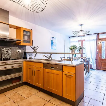 Maison Spacieuse - Proche Lac & Montagnes - Garage بيت للعطل