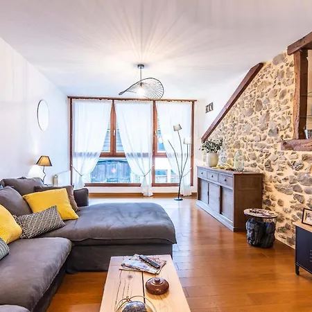 بيت للعطل Maison Spacieuse - Proche Lac & Montagnes - Garage دوفاين